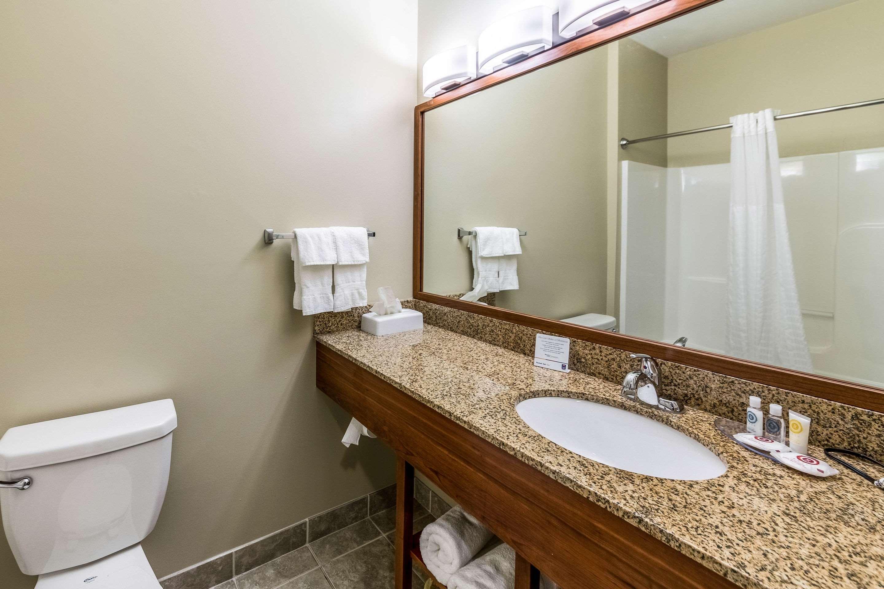 Comfort Inn & Suites Barnesville - Frackville Экстерьер фото