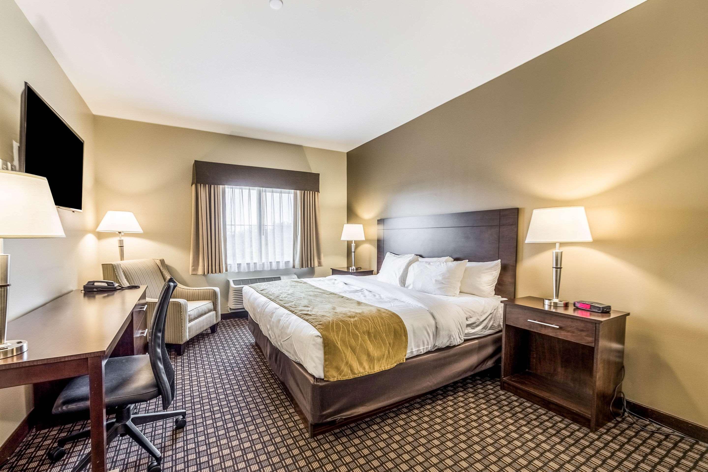 Comfort Inn & Suites Barnesville - Frackville Экстерьер фото