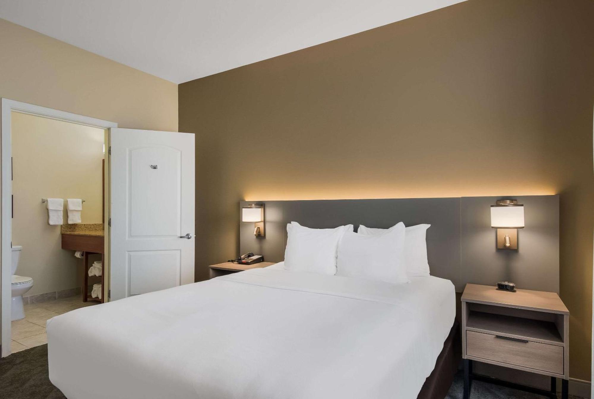 Comfort Inn & Suites Barnesville - Frackville Экстерьер фото