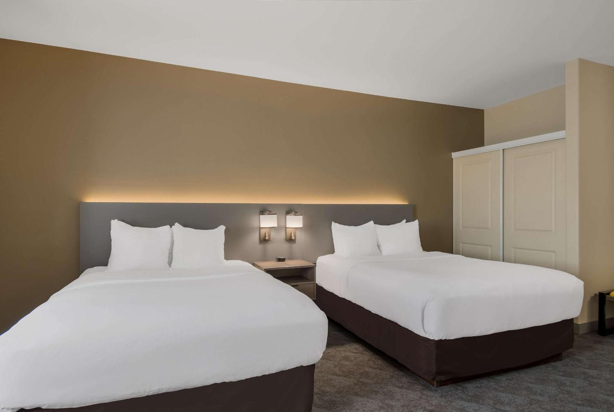 Comfort Inn & Suites Barnesville - Frackville Экстерьер фото